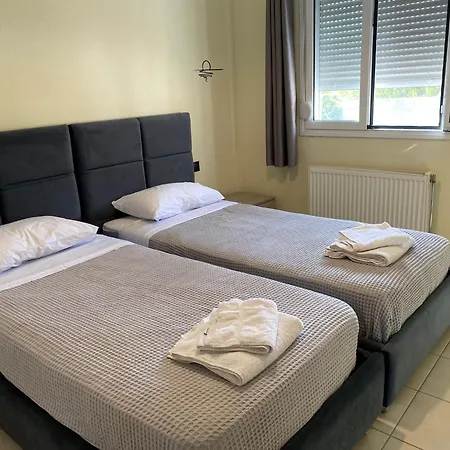 Lefkoma Apartment Skiathos Town