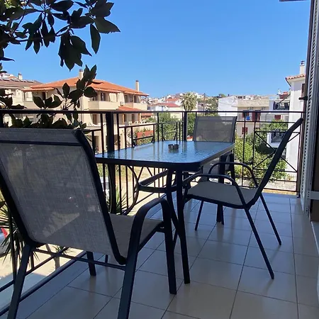 Lefkoma Apartment Skiathos Town