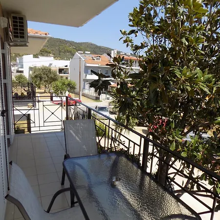 Lefkoma * Skiathos-stad