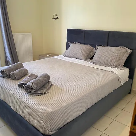 Lefkoma Apartment *