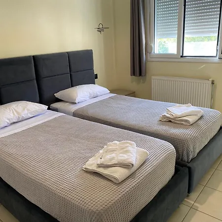 Lefkoma Apartment Skiathos Town